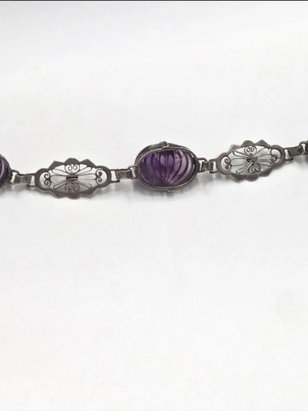 Vintage Art Deco Sterling Silver Filigree & Carved Amethyst Bracelet 7.5